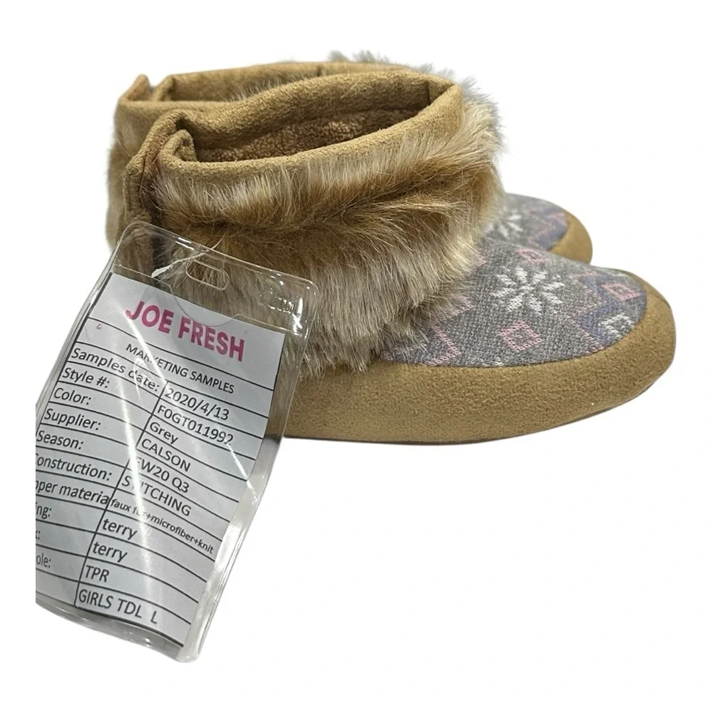 Joe Fresh Faux Fur Trim Knit Slippers Size 9 - Picture 2 of 6